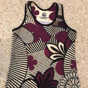 Ink n burn tank. Size small. Good used condition.